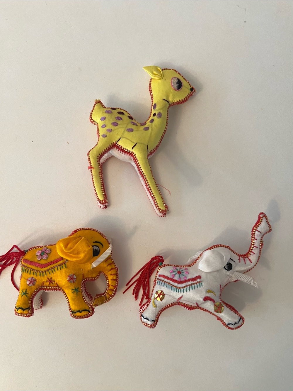 Vintage Handmade Indian Embroidered Stuffed Animal Ornaments. Set of 10. - Picture 8 of 10
